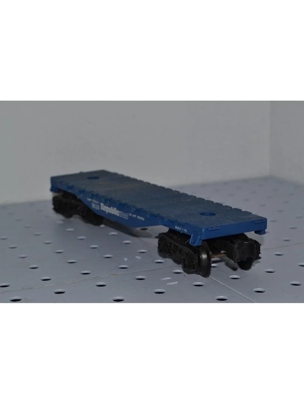 Vintage LIONEL 9026 Republic Steel Flat Gondola O-Gauge Blue Railroad Rail Car